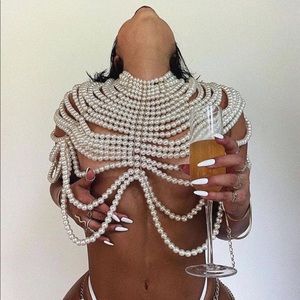 Meet your Posher, Melica